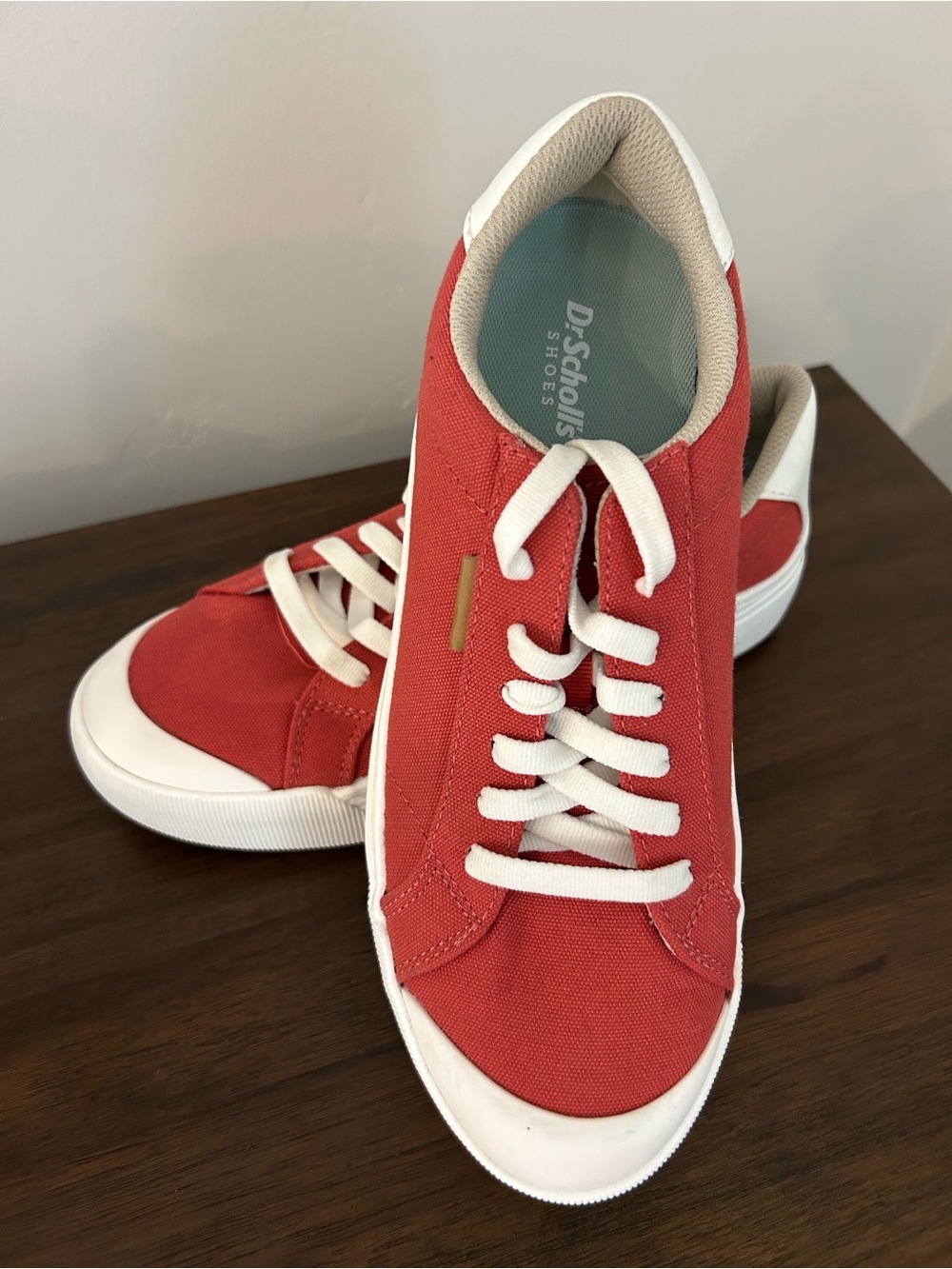 Dr. Scholl's Time Off Platform Sneakers Heritage Red Canvas Women’s Size 7.5